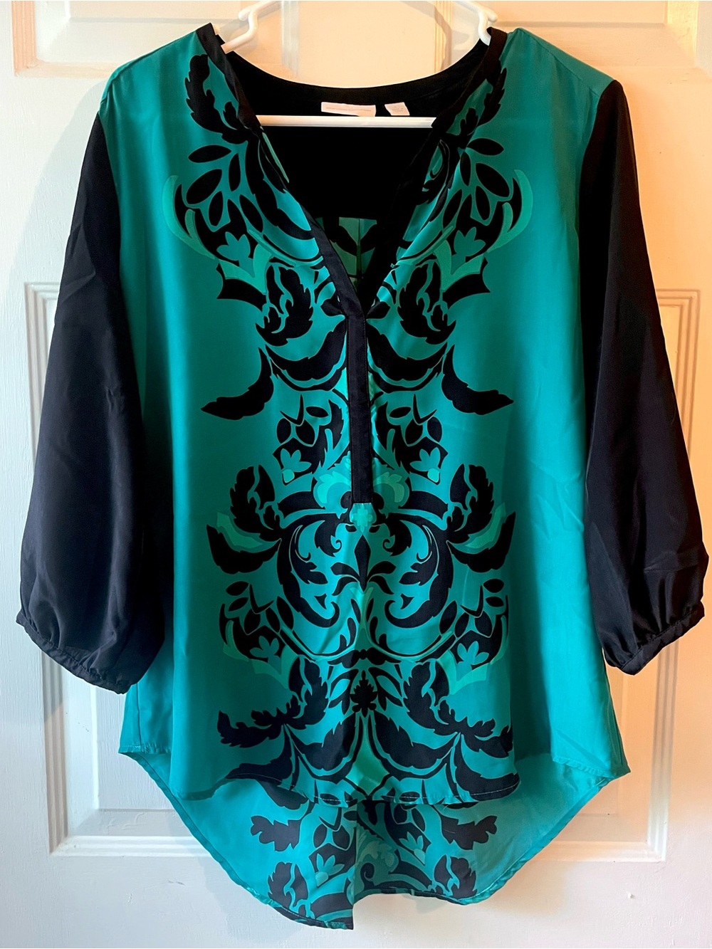 New York & Company Teal Green and Black Boho Damask Print Tunic Blouse Large